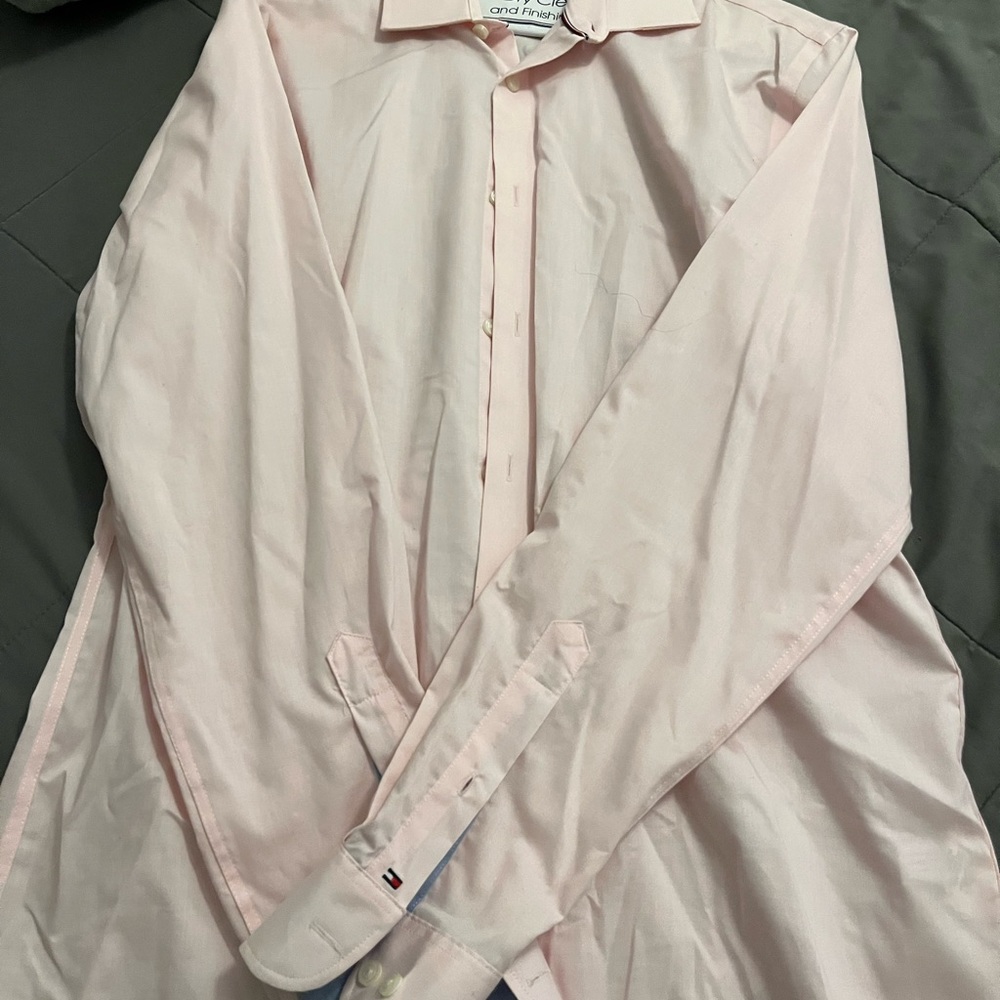men’s button up size medium